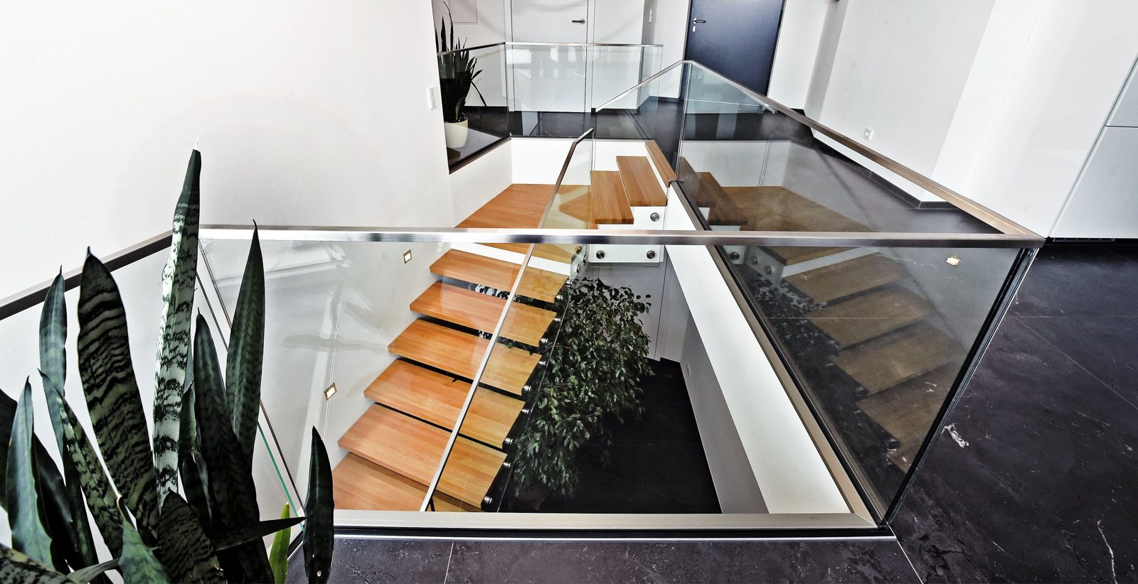 Kundenprojekt 1: Massivholzstiege im Wohnhaus